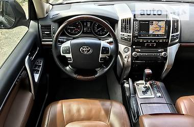 Внедорожник / Кроссовер Toyota Land Cruiser 2014 в Днепре