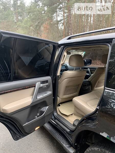 Внедорожник / Кроссовер Toyota Land Cruiser 2008 в Киеве фото 24 Внедорожник / Кроссовер Toyota Land Cruiser 2008 в Киеве