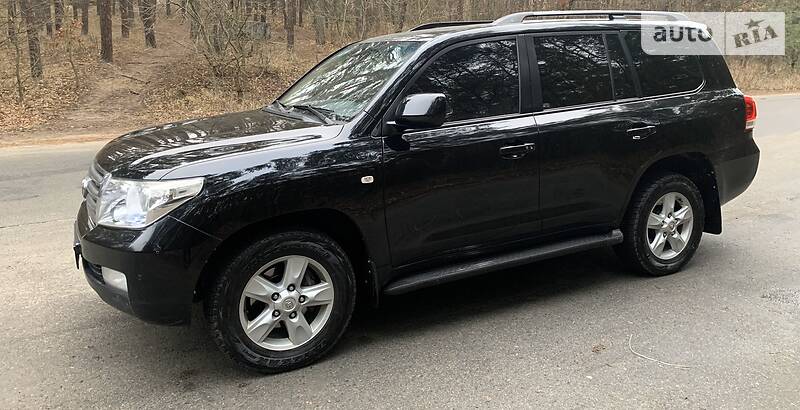 Внедорожник / Кроссовер Toyota Land Cruiser 2008 в Киеве фото 5 Внедорожник / Кроссовер Toyota Land Cruiser 2008 в Киеве