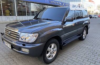 Позашляховик / Кросовер Toyota Land Cruiser 2004 в Одесі