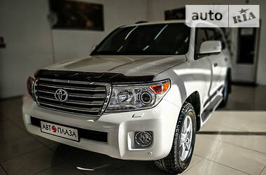 Позашляховик / Кросовер Toyota Land Cruiser 2012 в 