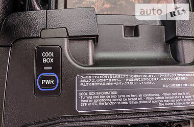 Позашляховик / Кросовер Toyota Land Cruiser 2012 в 