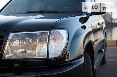 Позашляховик / Кросовер Toyota Land Cruiser 1999 в 