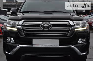 Позашляховик / Кросовер Toyota Land Cruiser 2016 в 