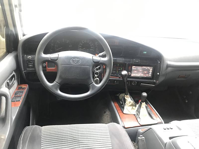 Позашляховик / Кросовер Toyota Land Cruiser 1993 в Одесі