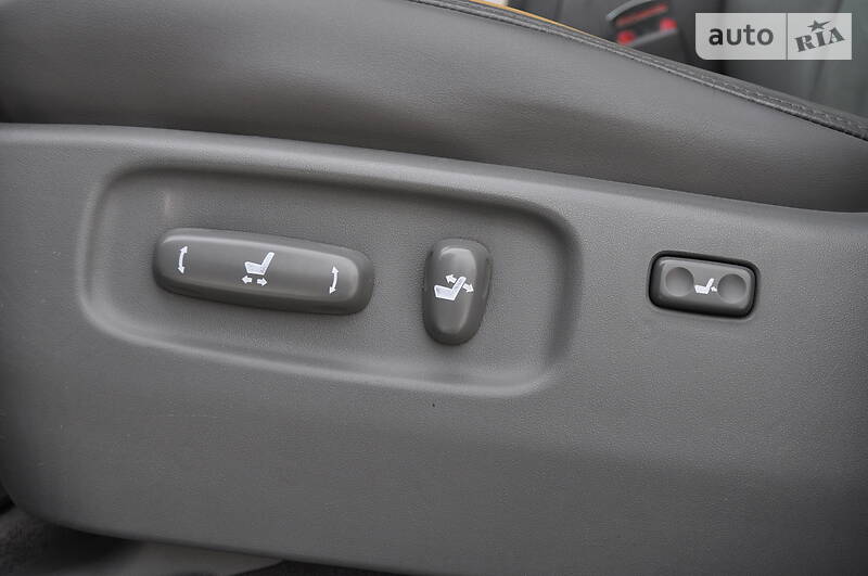 Позашляховик / Кросовер Toyota Land Cruiser 2008 в Одесі