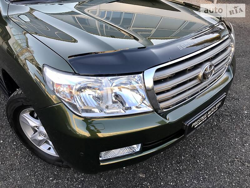 Позашляховик / Кросовер Toyota Land Cruiser 2011 в Києві