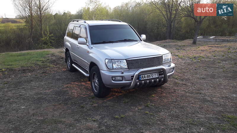 Внедорожник / Кроссовер Toyota Land Cruiser 2004 в Киеве фото 2 Внедорожник / Кроссовер Toyota Land Cruiser 2004 в Киеве