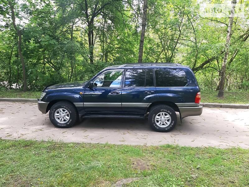 Позашляховик / Кросовер Toyota Land Cruiser 1999 в Житомирі
