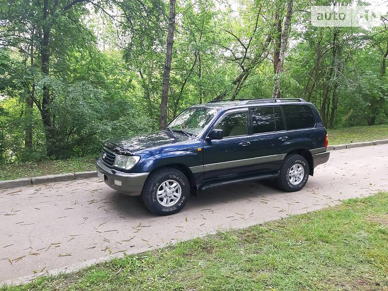 Позашляховик / Кросовер Toyota Land Cruiser 1999 в Житомирі