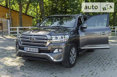 Toyota Land Cruiser 2016