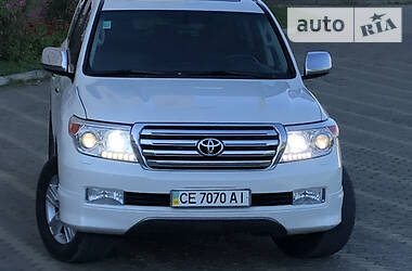 Позашляховик / Кросовер Toyota Land Cruiser 2011 в 