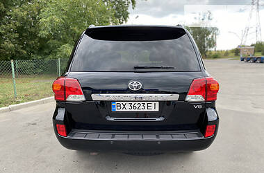 Позашляховик / Кросовер Toyota Land Cruiser 2012 в Хмельницькому