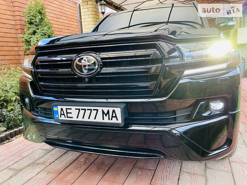 Внедорожник / Кроссовер Toyota Land Cruiser 2017 в Днепре фото 70 Внедорожник / Кроссовер Toyota Land Cruiser 2017 в Днепре