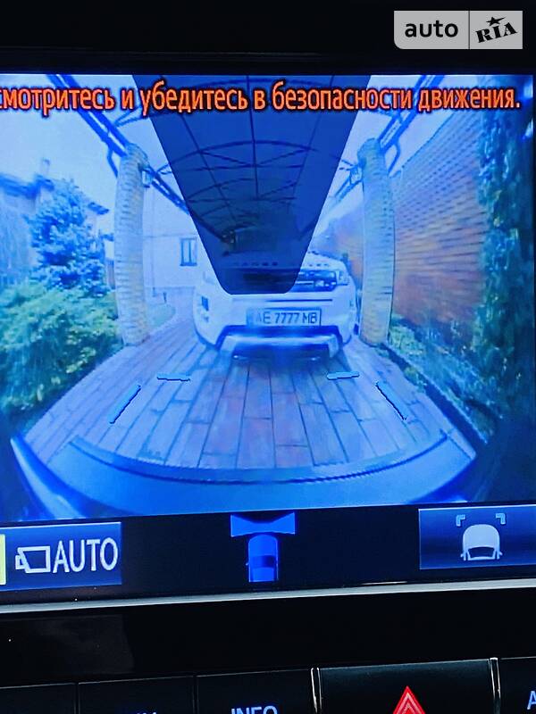 Внедорожник / Кроссовер Toyota Land Cruiser 2017 в Днепре фото 81 Внедорожник / Кроссовер Toyota Land Cruiser 2017 в Днепре