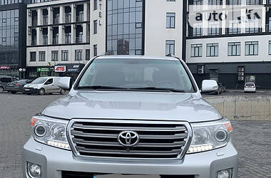 Внедорожник / Кроссовер Toyota Land Cruiser 2013 в Тернополе