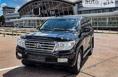 Внедорожник / Кроссовер Toyota Land Cruiser 2008 в Киеве