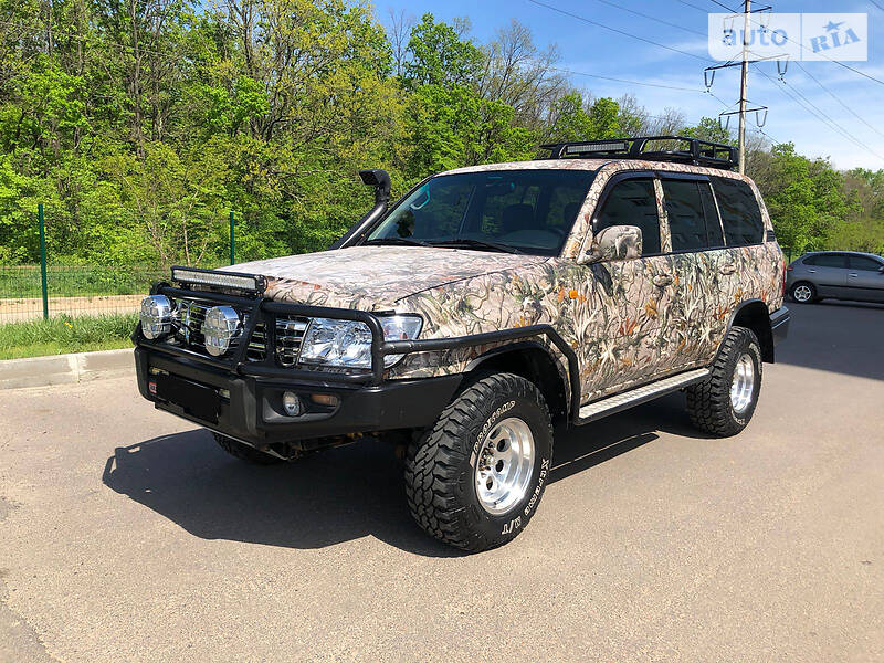 Внедорожник / Кроссовер Toyota Land Cruiser 2005 в Харькове