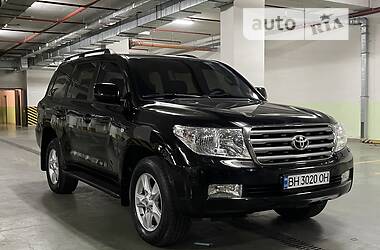 Toyota Land Cruiser 2010