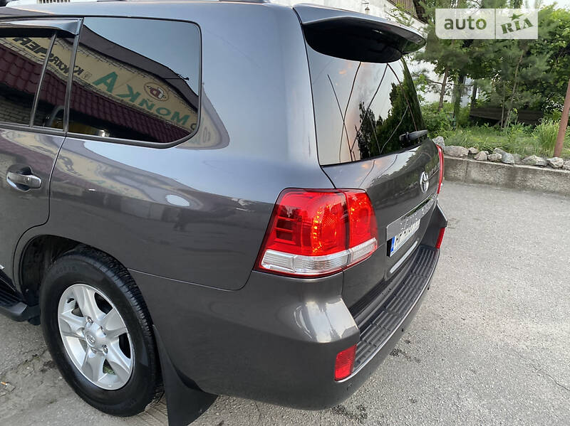 Позашляховик / Кросовер Toyota Land Cruiser 2011 в Львові фото 13 Позашляховик / Кросовер Toyota Land Cruiser 2011 в Львові