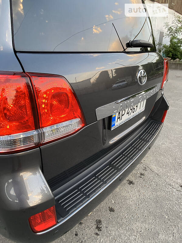 Позашляховик / Кросовер Toyota Land Cruiser 2011 в Львові фото 28 Позашляховик / Кросовер Toyota Land Cruiser 2011 в Львові