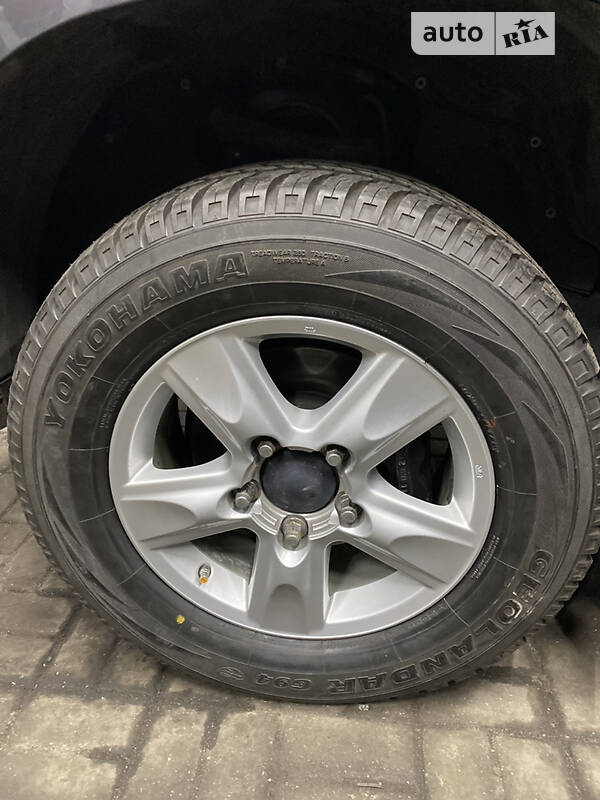 Позашляховик / Кросовер Toyota Land Cruiser 2011 в Львові фото 51 Позашляховик / Кросовер Toyota Land Cruiser 2011 в Львові