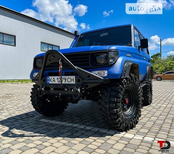 Toyota Land Cruiser 1991