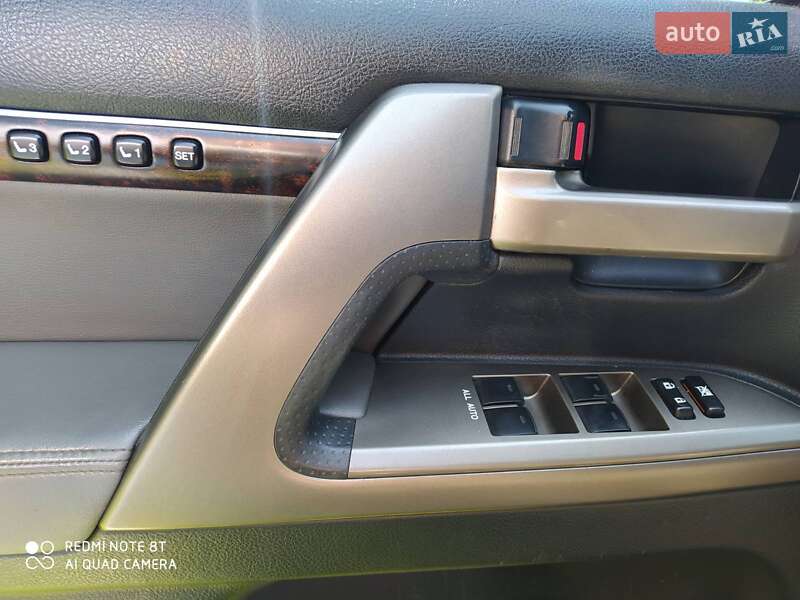 Внедорожник / Кроссовер Toyota Land Cruiser 2009 в Бердичеве