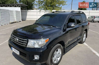 Toyota Land Cruiser 2013