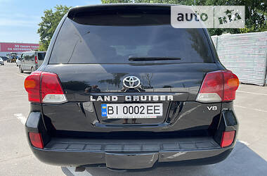 Внедорожник / Кроссовер Toyota Land Cruiser 2013 в Кременчуге