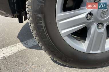 Позашляховик / Кросовер Toyota Land Cruiser 2013 в 