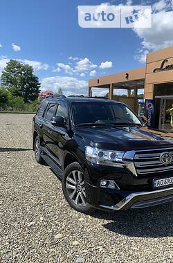 Toyota Land Cruiser 2018