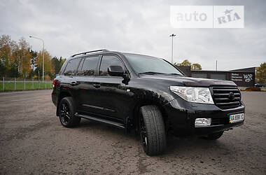 Позашляховик / Кросовер Toyota Land Cruiser 2011 в Ковелі