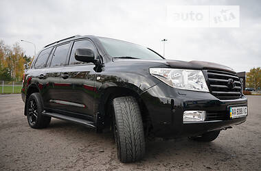 Внедорожник / Кроссовер Toyota Land Cruiser 2011 в Ковеле