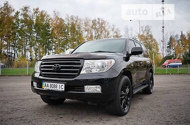 Внедорожник / Кроссовер Toyota Land Cruiser 2011 в Ковеле