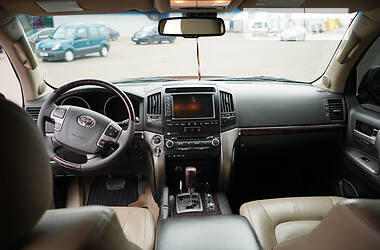 Внедорожник / Кроссовер Toyota Land Cruiser 2011 в Ковеле