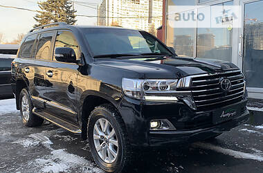 Позашляховик / Кросовер Toyota Land Cruiser 2014 в Києві