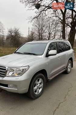 Внедорожник / Кроссовер Toyota Land Cruiser 2011 в Киеве