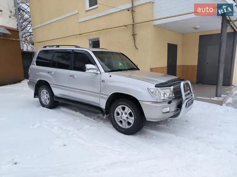 Toyota Land Cruiser 2002