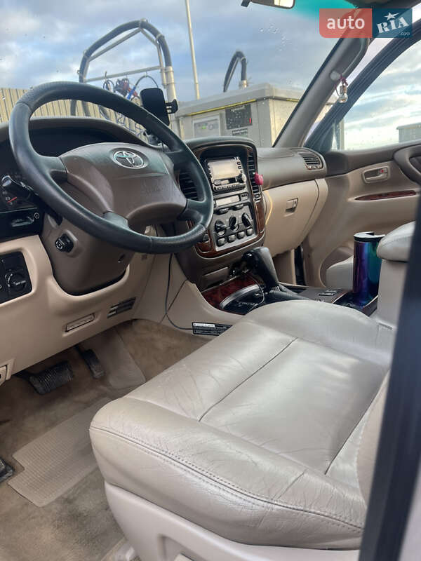 Внедорожник / Кроссовер Toyota Land Cruiser 2001 в Львове