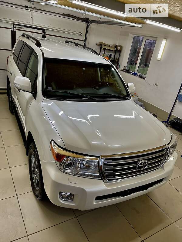 Позашляховик / Кросовер Toyota Land Cruiser 2012 в Тячеві