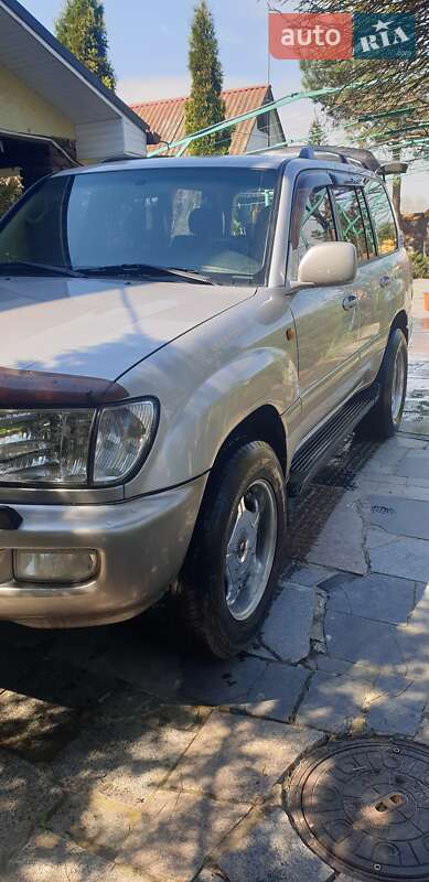 Внедорожник / Кроссовер Toyota Land Cruiser 2004 в Житомире