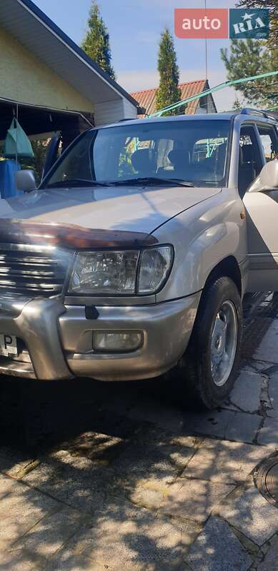 Внедорожник / Кроссовер Toyota Land Cruiser 2004 в Житомире