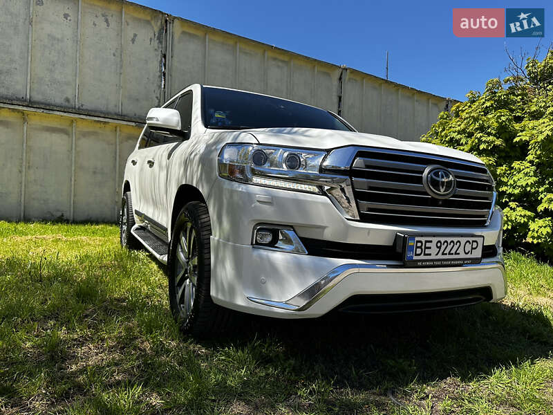 Позашляховик / Кросовер Toyota Land Cruiser 2016 в Одесі