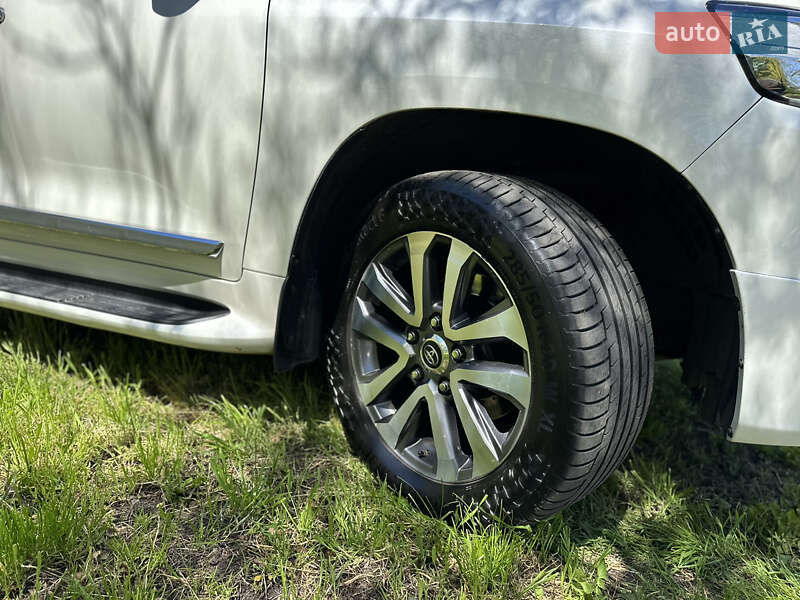 Позашляховик / Кросовер Toyota Land Cruiser 2016 в Одесі