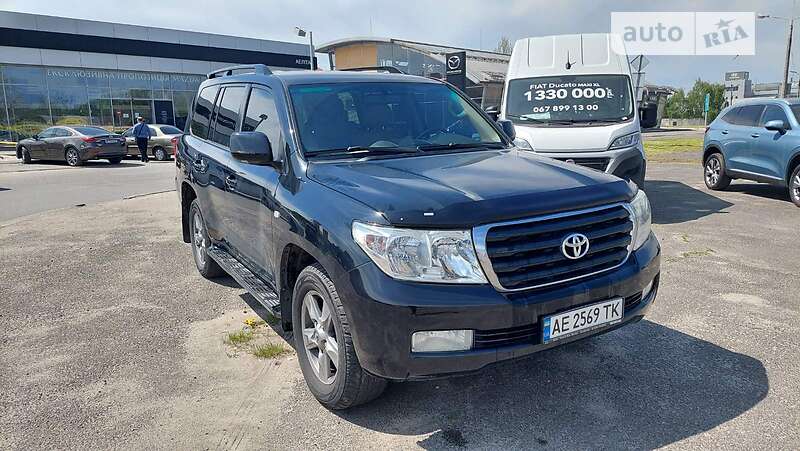 Toyota Land Cruiser 2010
