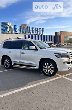 Toyota Land Cruiser 2017