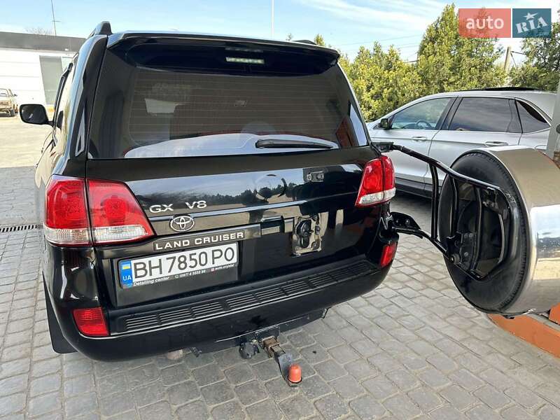 Позашляховик / Кросовер Toyota Land Cruiser 2007 в Одесі