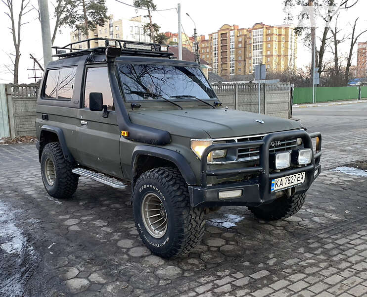 Внедорожник / Кроссовер Toyota Land Cruiser 1992 в Киеве