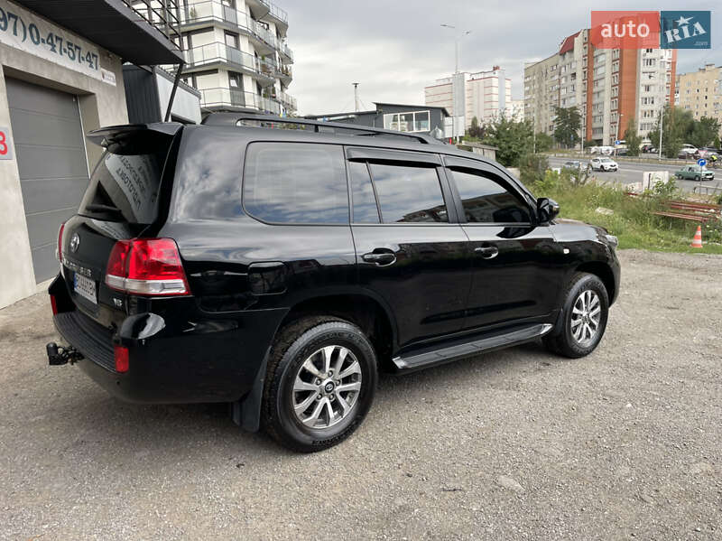 Внедорожник / Кроссовер Toyota Land Cruiser 2008 в Тернополе